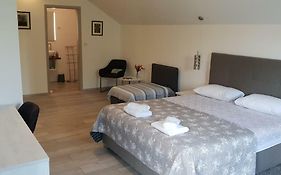 KE-TO Zagreb Airport Rooms